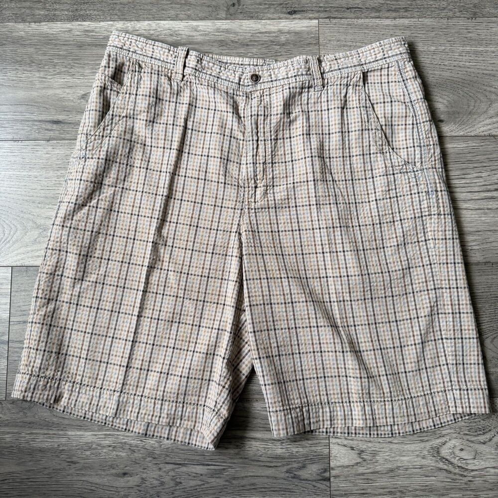 Tommy Bahama Men's Tan and Light Blue Casual‎ Golf Flat Front Shorts - Size 36